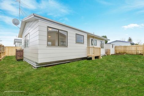 Photo of property in 2/41 Station Road, Takanini, 2112