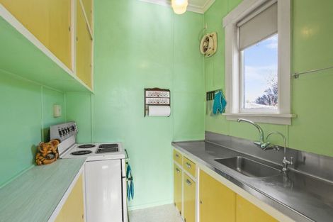Photo of property in 2 Tupoki Street, Glen Avon, New Plymouth, 4312