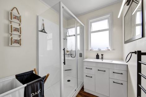 Photo of property in 19a Tawhiti Road, Hawera, 4610