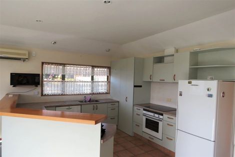 Photo of property in 4 Rochfort Place, Westport, 7825