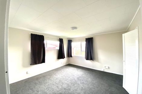 Photo of property in 3 Sabana Place, Unsworth Heights, Auckland, 0632