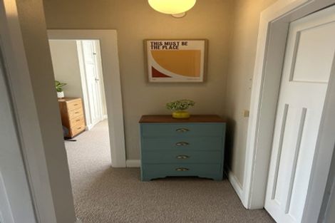 Photo of property in Pukehinau Flats, 1u4 Brooklyn Road, Mount Cook, Wellington, 6011