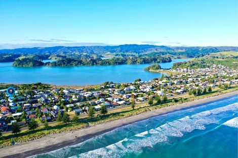 Photo of property in 172 Harbour Road, Ohope, 3121