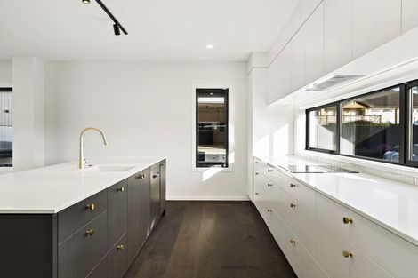Photo of property in 6 Stockade View Lane, Howick, 2014