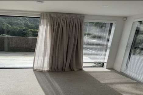 Photo of property in 57 Rua Kai Way, Brooklyn, Wellington, 6021