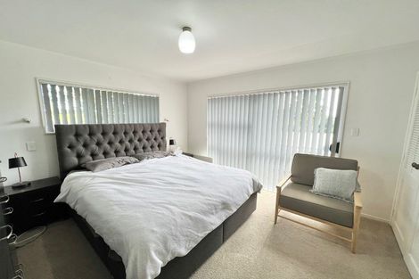 Photo of property in 89 Woodglen Road, Glen Eden, Auckland, 0602
