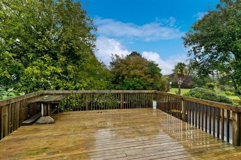 Photo of property in 123 Millbrook Road, Sunnyvale, Auckland, 0612