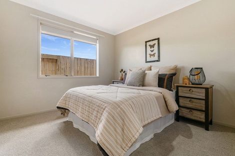 Photo of property in 5 Rosella Drive, Welcome Bay, Tauranga, 3112