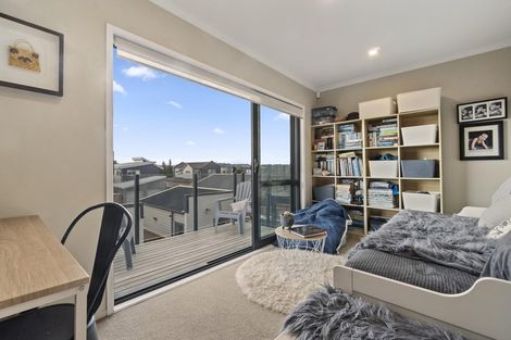 Photo of property in 180 Hobsonville Point Road, Hobsonville, Auckland, 0616