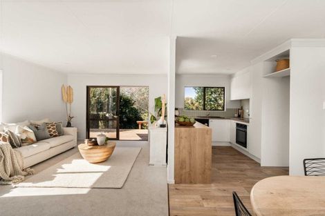Photo of property in 14 Hastings Street, Te Puke, 3119