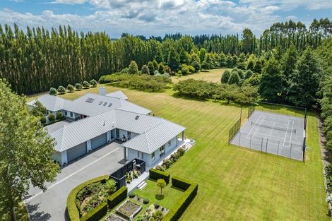 Photo of property in 71 Hussey Road, Northwood, Christchurch, 8051