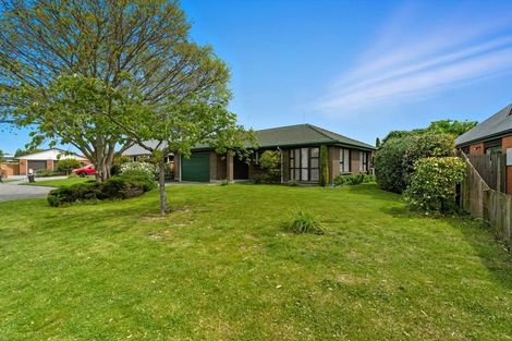 Photo of property in 8 Addison Place, Halswell, Christchurch, 8025