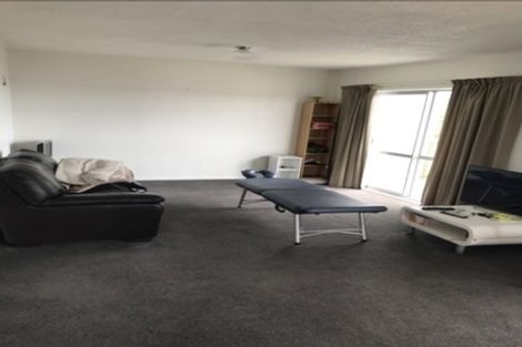 Photo of property in 7f4 Rangitane Street, Maupuia, Wellington, 6022