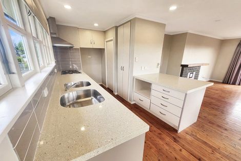 Photo of property in 181 Gloucester Street, Taradale, Napier, 4112