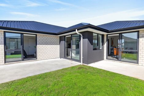 Photo of property in 229 Te Okuroa Drive, Papamoa, 3118