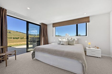 Photo of property in 14 The Fairways, Kinloch, Taupo, 3377