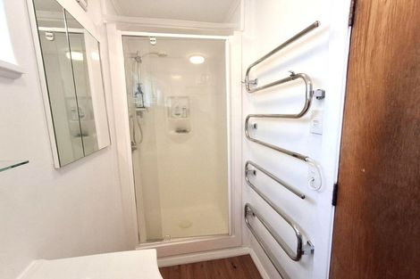 Photo of property in 123b Aro Street, Aro Valley, Wellington, 6021