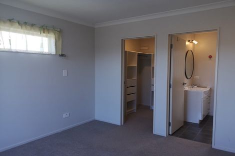 Photo of property in 7a Lyttelton Avenue, Forrest Hill, Auckland, 0620