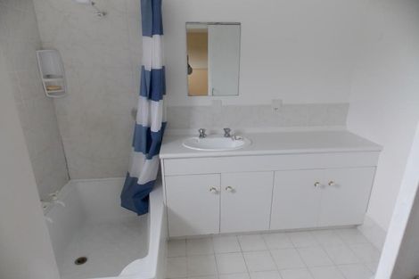 Photo of property in 5a Becker Way, Karori, Wellington, 6012