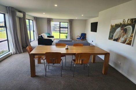 Photo of property in 20 Burnham School Road, Rolleston, 7614