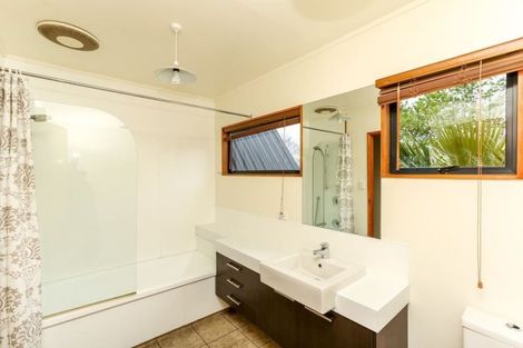 Photo of property in 697 Frankley Road, Hurworth, New Plymouth, 4371