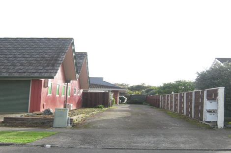 Photo of property in 39 Kebbell Grove, Epuni, Lower Hutt, 5011
