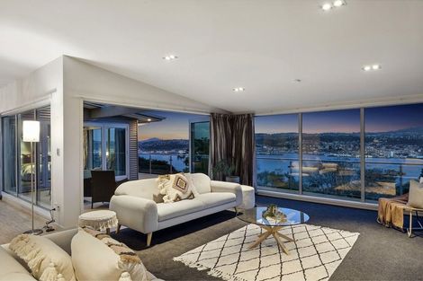 Photo of property in 50 Shandon Road, Vauxhall, Dunedin, 9013