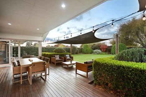 Photo of property in 15 Lissette Road, Newstead, Hamilton, 3286