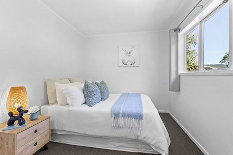 Photo of property in 6 Estuary Street, Makara Beach, Karori, 6972