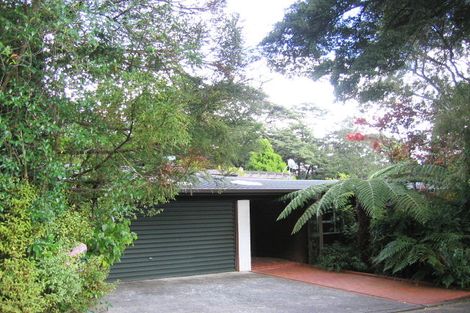 Photo of property in 18 Freemans Way, Pinehaven, Upper Hutt, 5019