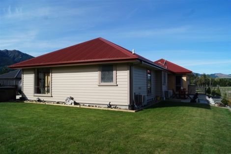 Photo of property in 4/4 Keats Place, Hanmer Springs, 7334
