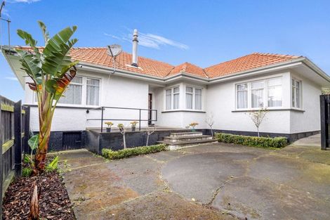 Photo of property in 5 Durie Street, Durie Hill, Whanganui, 4500