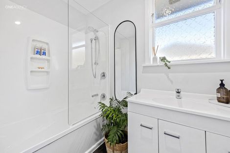 Photo of property in 12 Boyd Street, Rangiora, 7400