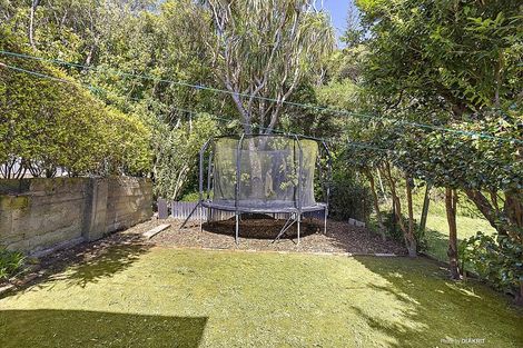 Photo of property in 37 Randwick Road, Northland, Wellington, 6012