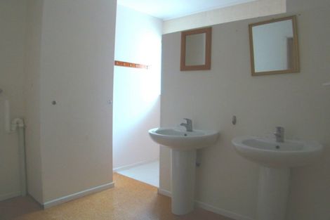 Photo of property in 44d Mountain Road, Mangere Bridge, Auckland, 2022