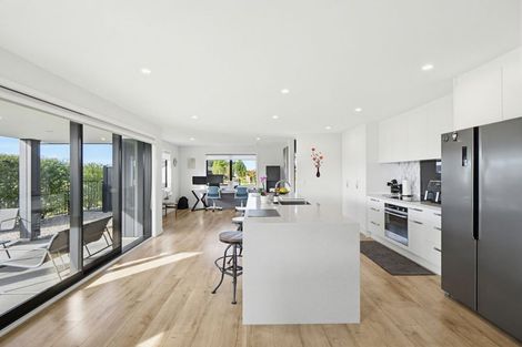 Photo of property in 33 Claremont Crescent, Amberley, 7410