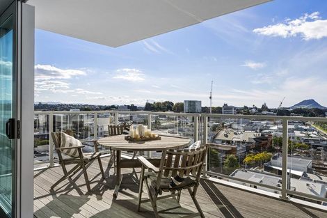 Photo of property in 11/72b Devonport Road, Tauranga, 3110