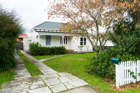 Photo of property in 12 Iranui Road, Inner Kaiti, Gisborne, 4010