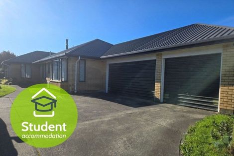 Photo of property in 4 Amdale Avenue, Broomfield, Christchurch, 8042