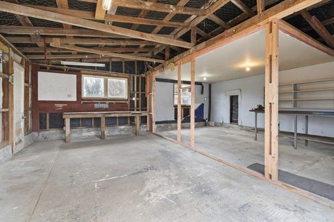 Photo of property in 17 Pembroke Street, Highbury, Palmerston North, 4412