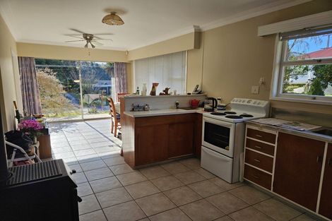 Photo of property in 384r Welcome Bay Road, Welcome Bay, Tauranga, 3175