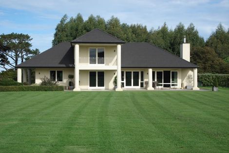 Photo of property in 28 Robert Ross Place, Clendon Park, Auckland, 2103
