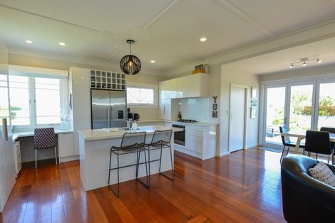 Photo of property in 55 Thompson Road, Twyford, Hastings, 4175