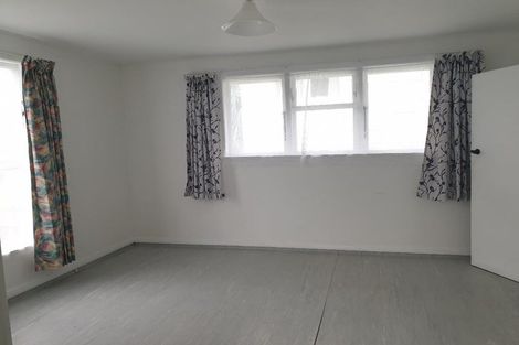 Photo of property in 46-48 Cheshire Street, Cannons Creek, Porirua, 5024
