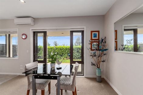Photo of property in 140 Gills Road, Albany Heights, Auckland, 0632
