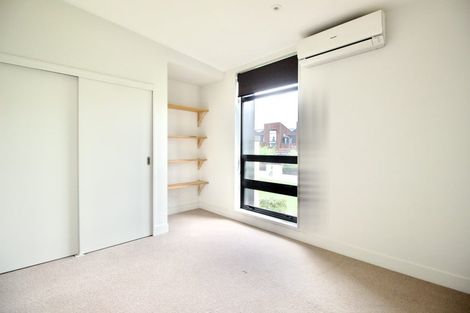 Photo of property in 19 Isitt Road, Hobsonville, Auckland, 0616