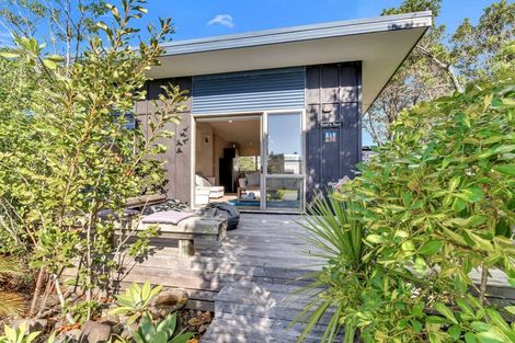 Photo of property in 110 The Fairway, Matarangi, Whitianga, 3592