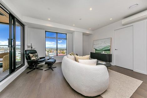 Photo of property in 16a Woven Place, Karaka, 2113
