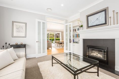 Photo of property in 35a Awanui Drive, Waikanae, 5036