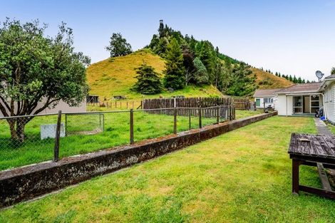 Photo of property in 568 Matau Road North, Matau, Stratford, 4395